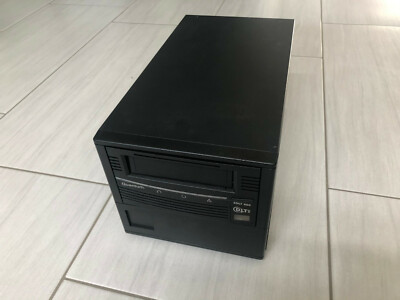 Quantum TR-S34AX SDLT 600 SCSI LVD Laufwerk inkl. externem Gehäuse