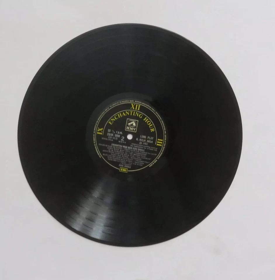 Enchanting Hour With Asha Bhosle 1982 Hindi Bollywood Rare Vinyl LP 12" Record - Image 4 of 4
