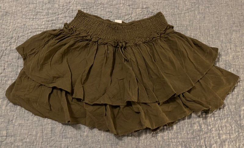 Zara kids girls tiered ruffle olive green skirt 7/8