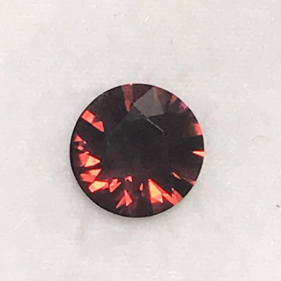 Garnet Gemstone Natural Loose 5.92 Carat Round Cut Gem Genuine 12mm - Image 2 of 4