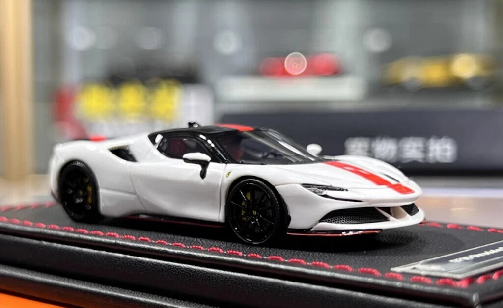 1/64 U2 Ferrari SF90 ストラダーレ　クーペ　フェラーリ 赤 FERRARI SF90 STRADALE COUPE WHITE RED 1/64 SCALE RESIN CAR