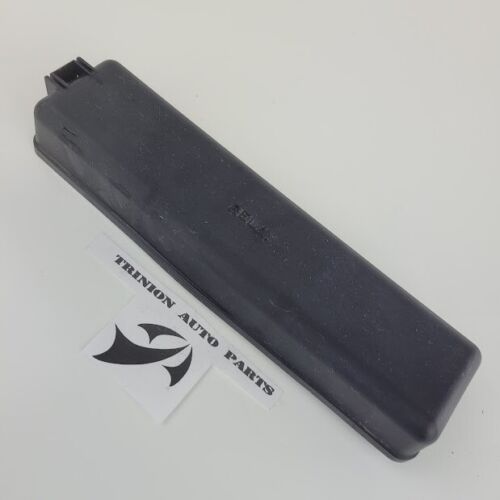 2004-2009 Toyota Prius Hybrid Under Hood Fuse Relay Box Cover Lid Black - Picture 1 of 3