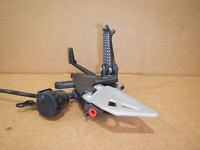 2019 Kawasaki ZX10R OEM Right Front Rearset Assembly 35063 2019 Kawasaki ZX10R OEM Right Front Rearset Assembly 35063