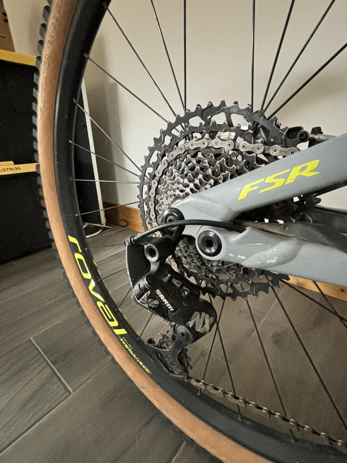 2019 Specialized Stumpjumper Alloy 29, (Fox Suspension)