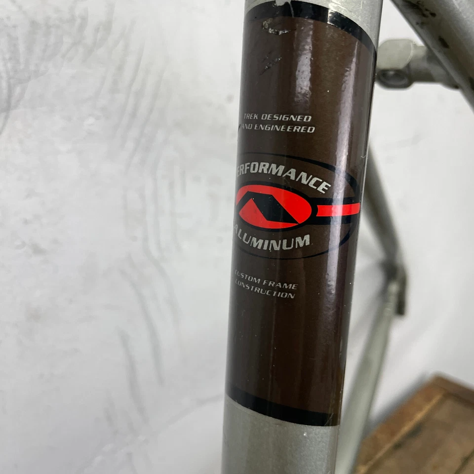 Trek 420 Frame Set 43 cm Small Road Tour Alpha Aluminum 700c 130 Vintage Bike - Image 3 of 4