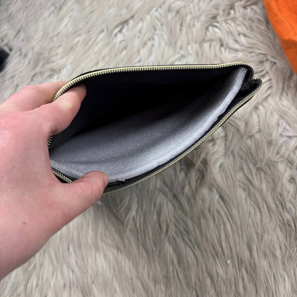 Bolso de Cosméticos Nuevo con Etiquetas Sage & Emily Negro Patente Brillo Cremallera Superior Foto 4 de 4