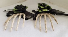 Pair of Skeleton Hands Halloween Hair Clips Green Glitter Rose Barrette New