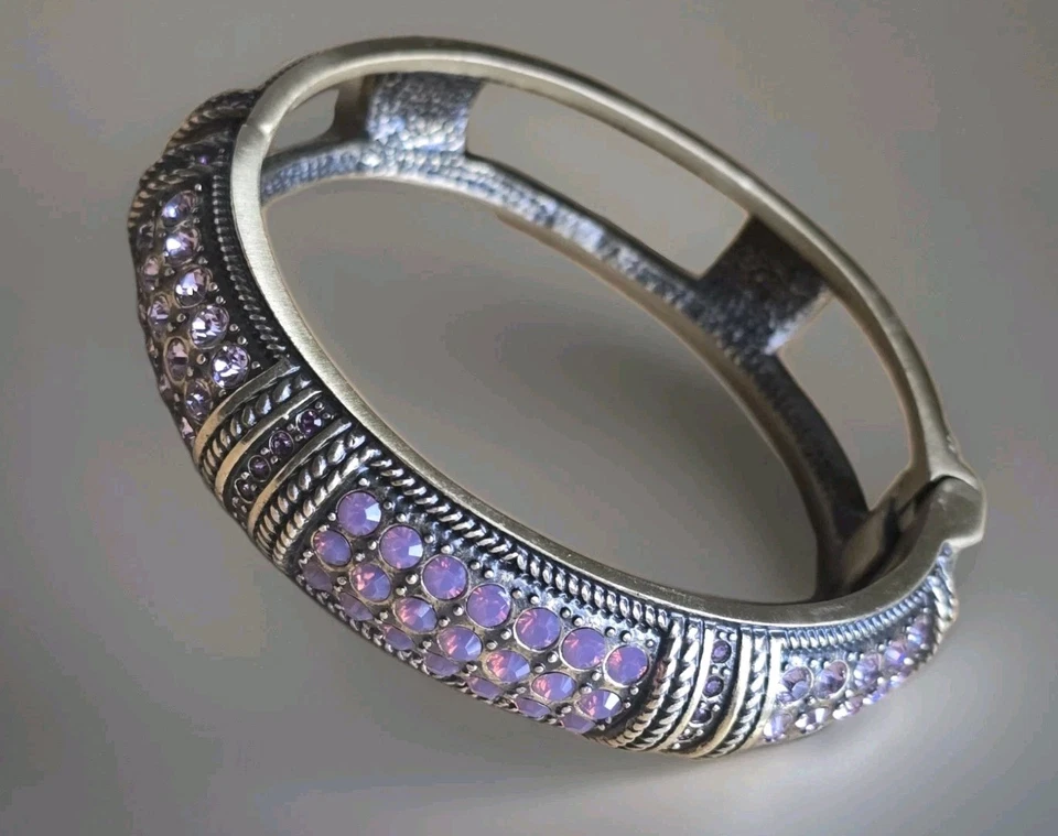 Brazalete Brazalete Heidi Daus Swarvoski Cristal Bisagras Calado Tonos Rosa Foto 4 de 4
