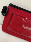 Pochette mobile modèle n° Rouge 16AW SUPREME