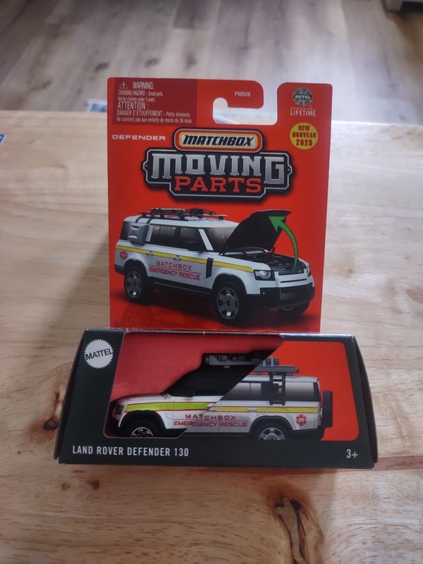 2025 Matchbox Moving Parts White Land Rover Defender 130