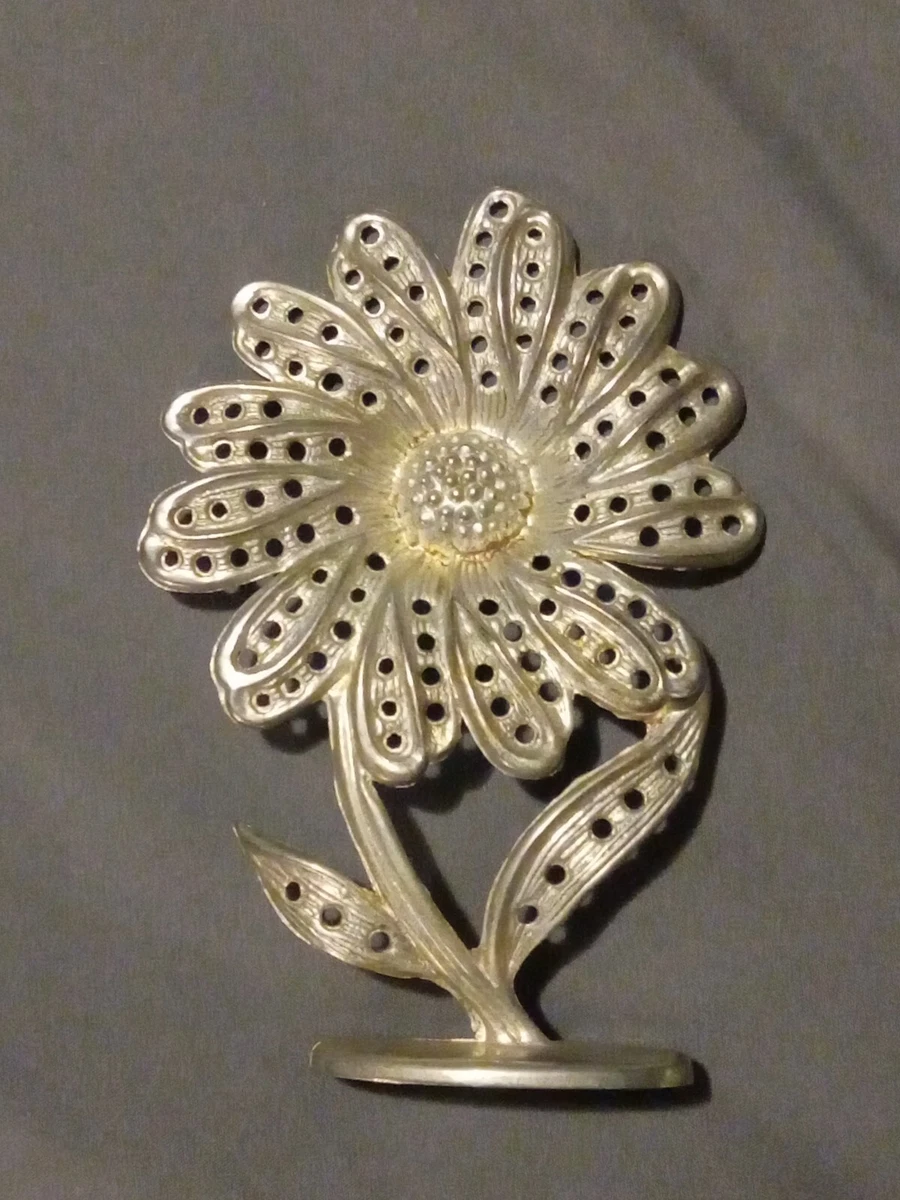 Silver earring hotsell stand