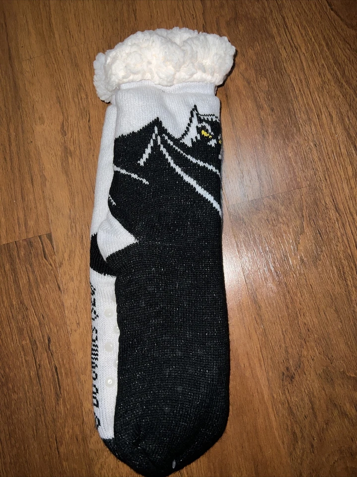 NEW Batman Slipper Socks Non Slip Sherpa Lined Unisex  (8 1/2"  Footbed)  Blue - Image 3 of 3
