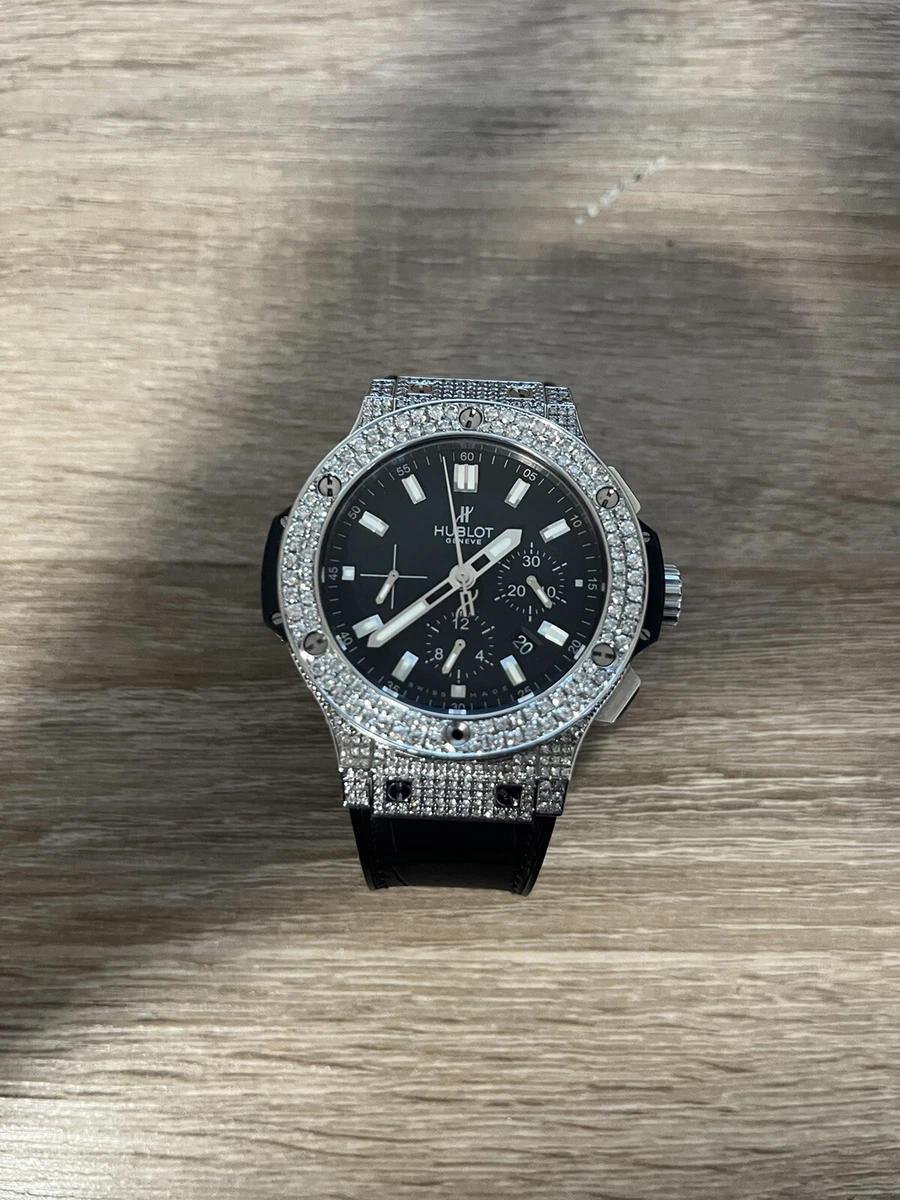 Iced out hublot store big bang
