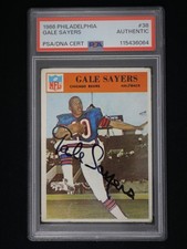 1966 Philadelphia #38 Gale Sayers PSA Authentic Hand Signed Auto