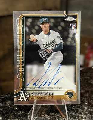 ALVAREZ! アルバレス 25枚限定 直筆サインルーキーカード 2020 ALVAREZ! アルバレス 25枚限定 直筆サインルーキーカード 2020