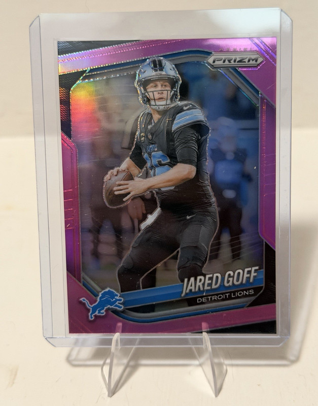 Panini Prizm 2025 Jared Goff Detroit Lions #10 Pink Parallel Football Card