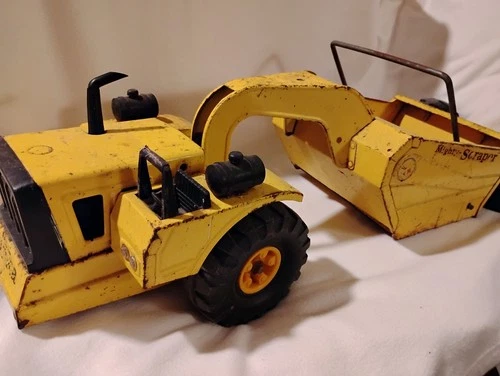 VINTAGE TONKA TRUCK MIGHTY SCRAPER CONSTRUCTION EQUIPMENT ROAD GRADER BARN FIND