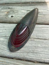 Vintage Arrow 39 Red Glass Lens Clearance Marker Light And Assembly