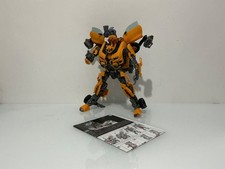 Transfomers leader class dark of the moon bumblebee