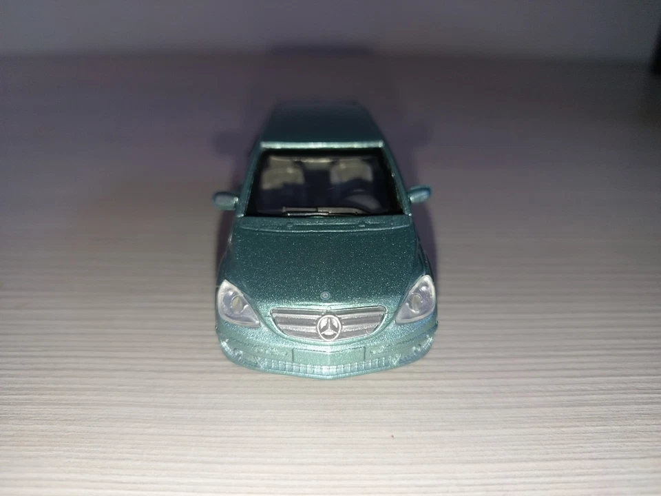 Mercedes Benz Classe B Newray Model Die Cast Collezione Vintage No Burago - Immagine 2 di 4