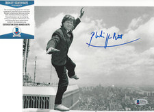 PHILIPPE PETIT SIGNED MAN ON WIRE 8x10 PHOTO WTC WALKER HIGHWIRE BECKETT COA BAS