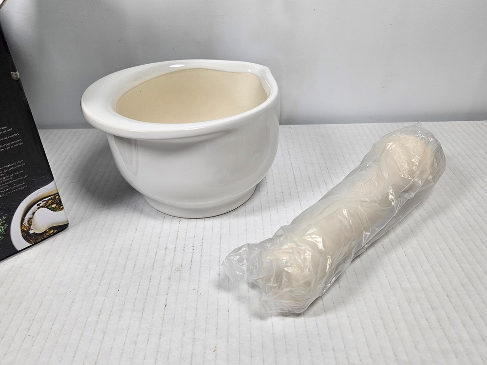 Cole & Mason England Ceramic Pestle Mortar - Thumbnail 2