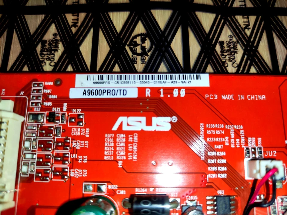 Asus ATI Radeon A9600PRO/TD/256M AGP8x Graphic Card - Image 2 of 4