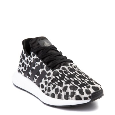 adidas leopard