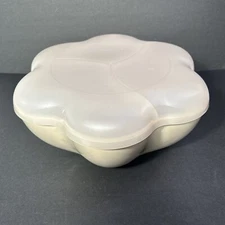 Tupperware 4624 4625 4626 Tan Maroon Scallop Chip Snack Serving Bowl Dip READ