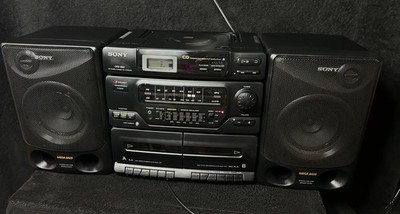SONY 🔥 CFD-560 CD PLAYER RADIO STEREO -NO CASSETTE CD PERFECT