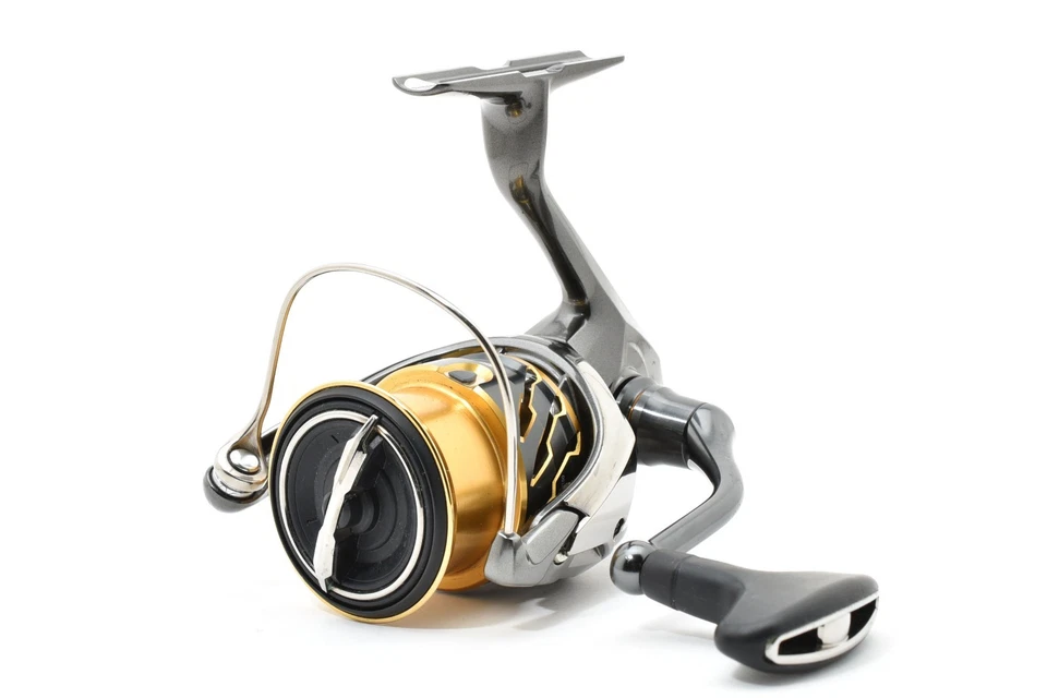 Shimano 20 TWIN POWER C3000MHG Spinning Reel Excellent+++ From JAPAN #2741 - Image 2 of 4