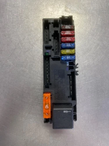 1998-2003 Mercedes E320 E430 CLK430 Fuse Relay Junction Box 0005400072 OEM