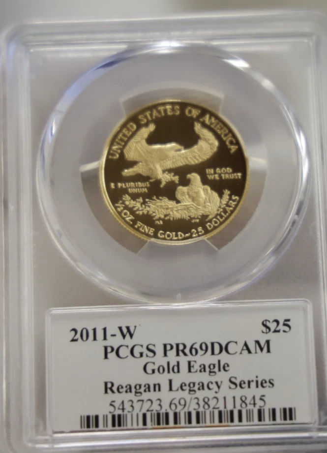 2011 W US Proof Gold Eagle 1/2 oz $25 PCGS PR69DCAM Reagan Series - Imagem 4 de 4