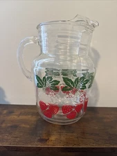 Libbey Glass Co Lemonade/Ice Tea Pitcher with Strawberry Motif 4 Quart