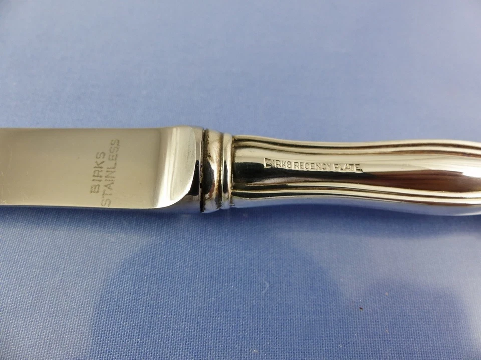 Esparcidor de mantequilla Chippendale 1943 mango hueco de Birks Regency Plate Foto 4 de 4