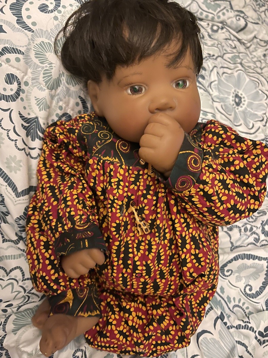 Vintage 1996 Lee Middleton Loving Tribute Doll Thumb Sucker