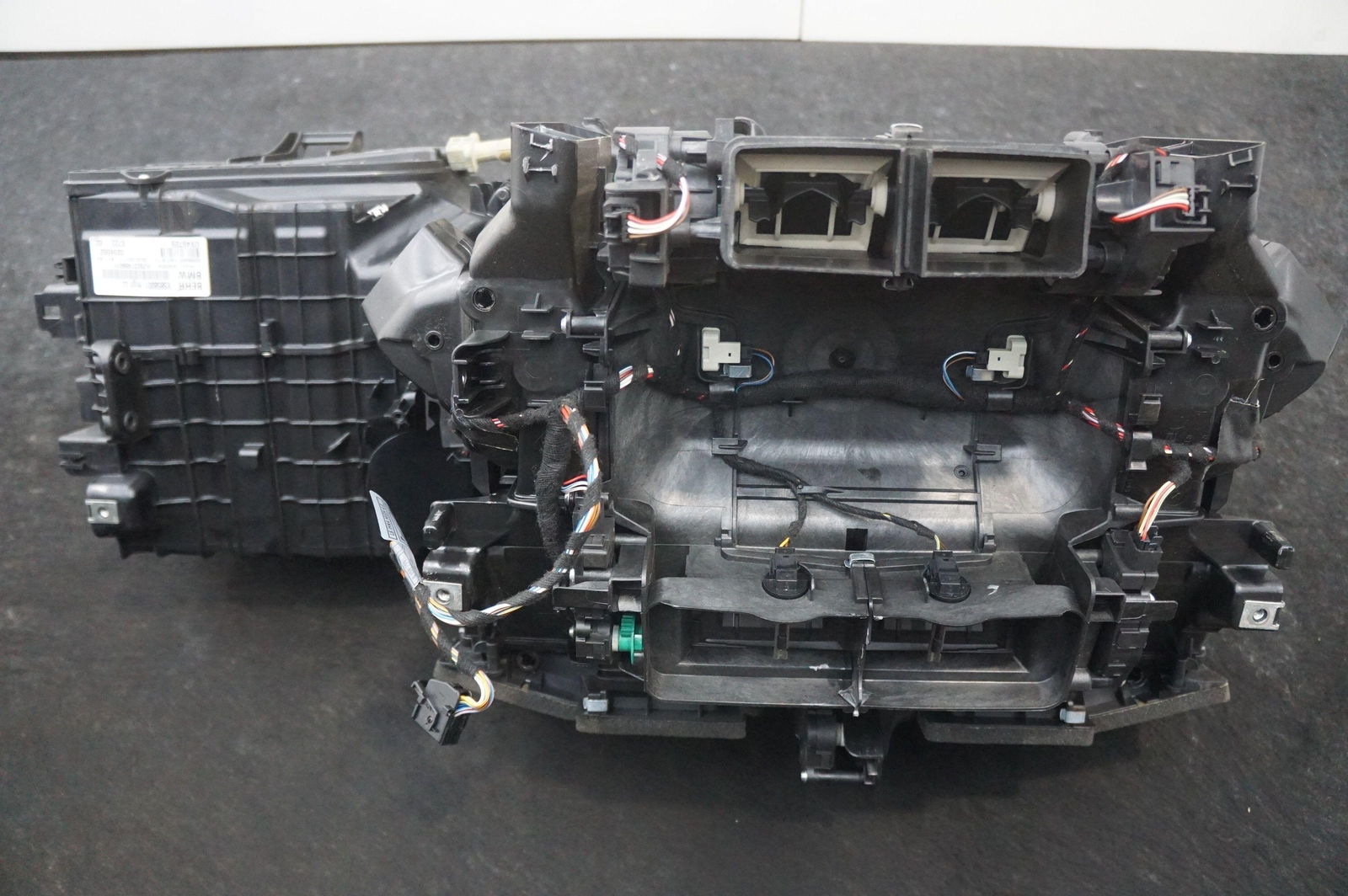 HVAC AC Heater Core Evaporator Box 9201774 Rolls Royce Ghost Series I 2009-2014