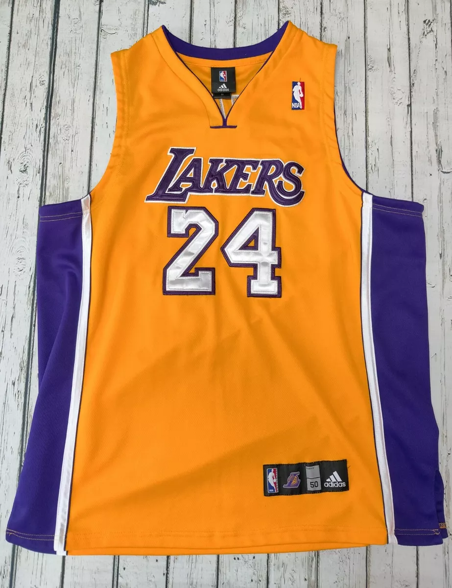 LA LAKERS AUTHENTIC KOBE BRYANT JERSEY