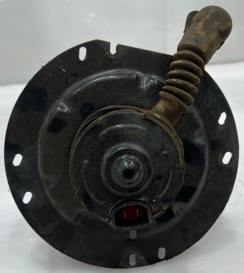 Оригинальный двигатель вентилятора переменного тока (передний) для Ford Econoline E150 E250 E350 1999–2019 годов выпуска - Изображение 2 из 3