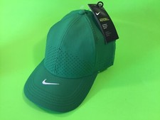 NIKE AEROBILL Adult Snapback Hat ONE SIZE Light Weight Green w/White NEW