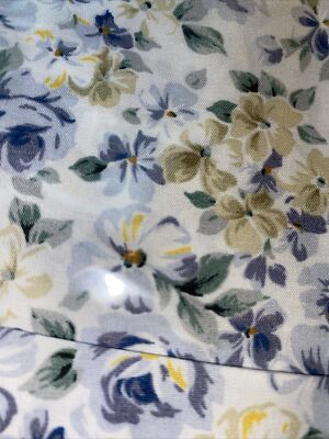 Amazon Basics Twin Blue Floral 3 Piece Bed Sheet Set New In Box