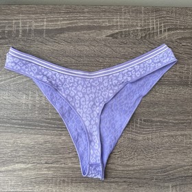 Pink By Victoria&rsquo;s Secret, Large Purple, Leopard Seamless Thong Panties