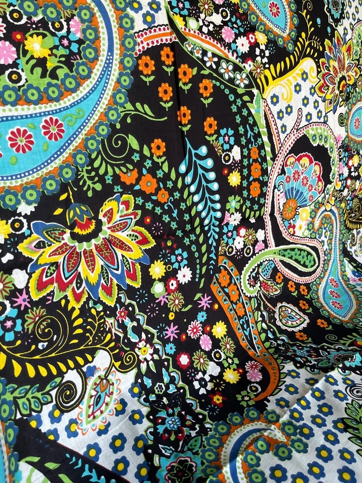 2 Yards Paisley single length  Printed cotton fabric dress making sewing crafts - Image 2 of 4