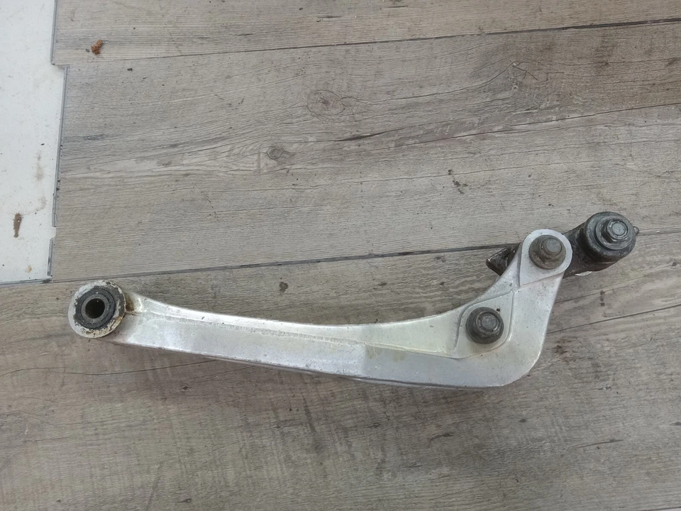 1985 1986 Yamaha TRI-Z 250 задняя подвеска связь ytz250 oem оригинал - Изображение 2 из 2