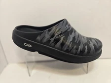 Oofos OOCLOOG Limted Edition Black Camo Clogs Women's Size 8 Men's 6