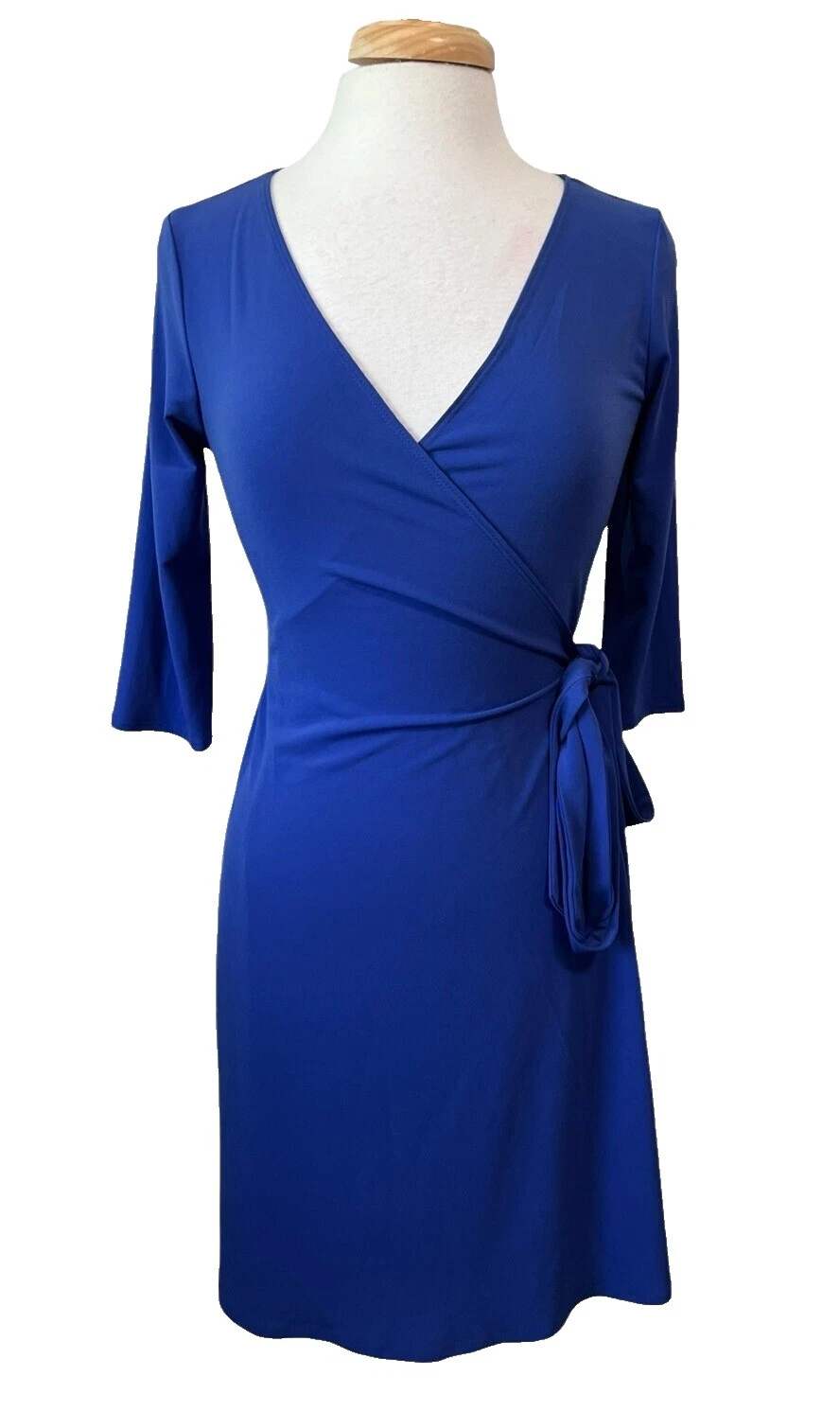 Vestidos envolventes internacionales de moda