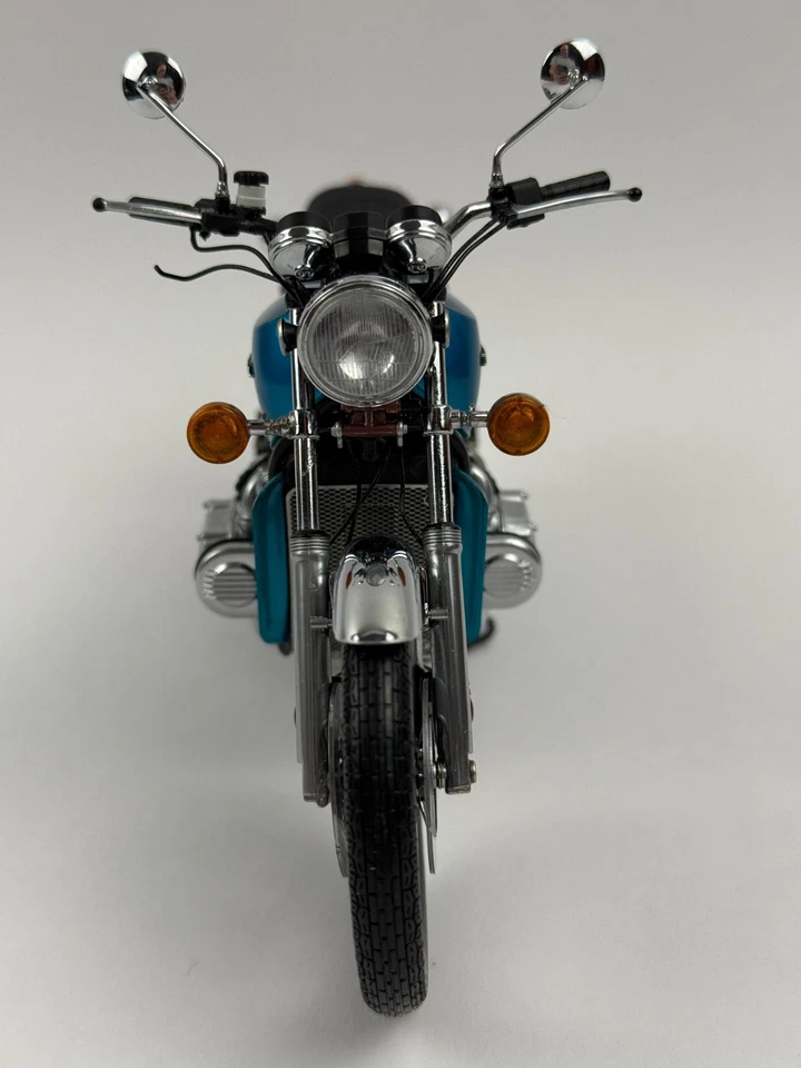 Minichamps 1975 Honda GL1000 Gold Wing Motorcycle 1:12  - 122 161600 No. 44 - Image 4 of 4