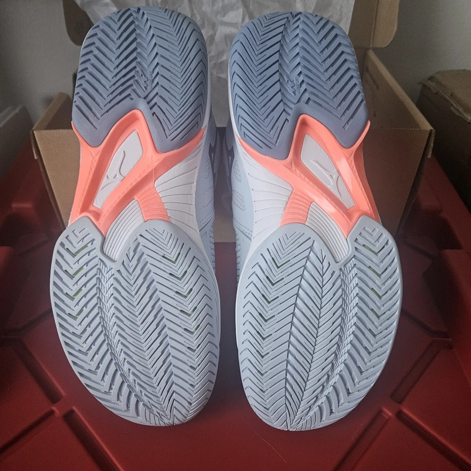 Zapatillas de tenis para mujer Mizuno Wave Exceed Tour 5 AC en azul claro/rosa/blanco Foto 3 de 4