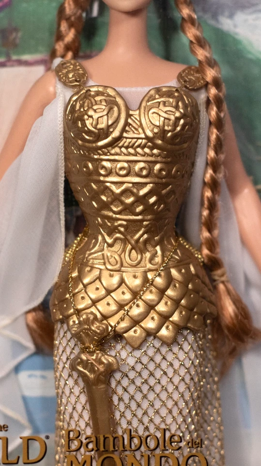 Barbie Dolls of the World 2003 - Princess of the Vikings - B6361 - Imagen 3 de 4