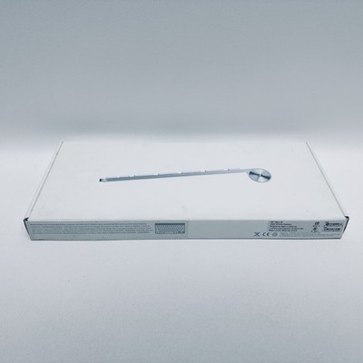 Apple A1314 MC184LL/B Wireless Bluetooth Keyboard - TESTED Open Box with Manual